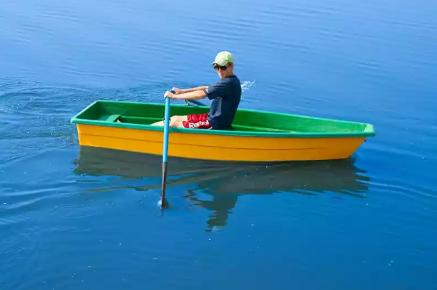 Стеклопластиковая лодка Малютка в Липецке
