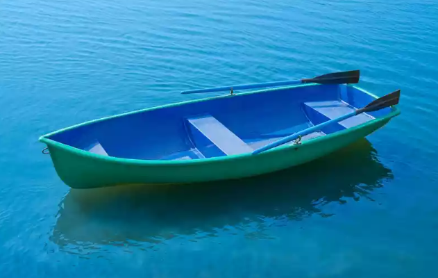 Стеклопластиковая лодка Дельфин в Липецке