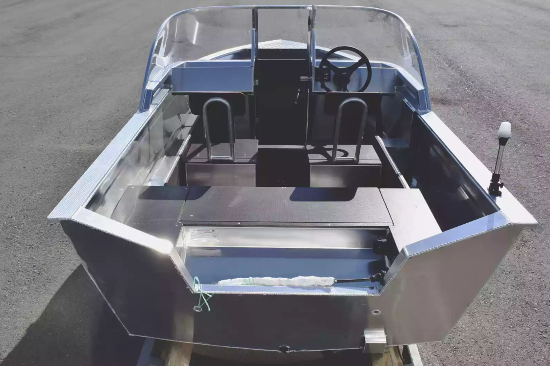 Алюминиевая лодка  Неман-400 DCM в Липецке