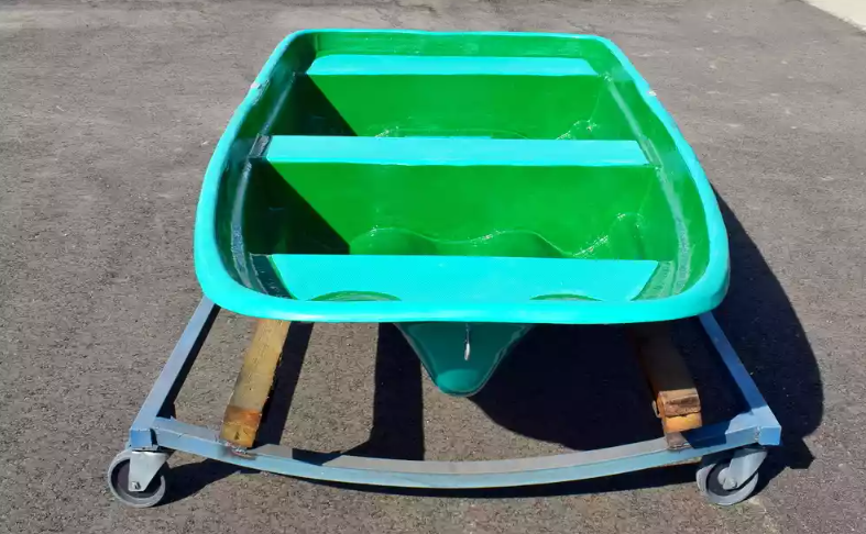 Стеклопластиковая лодка Старт (тримаран) в Липецке