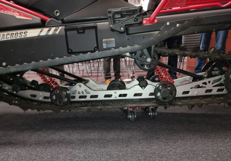 Снегоход AODES Siberiacross 1000 WT 508mm LCD 6.8 в Липецке