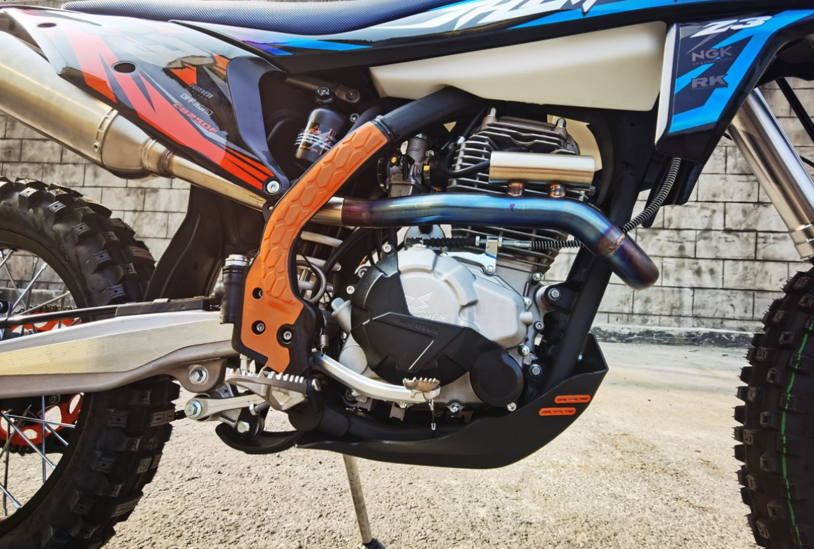 Мотоцикл JHLMOTO JHL Z3 CB250 (172FMM-3A) в Липецке