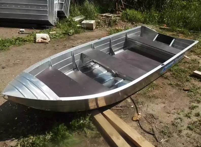 Алюминиевая лодка Вятка-Профи 37 в Липецке