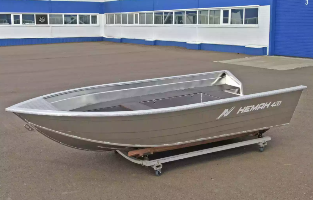 Алюминиевая лодка  Неман-420 в Липецке