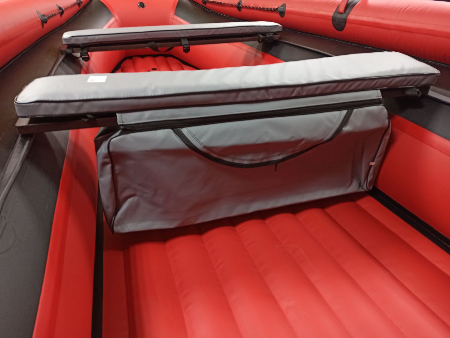 КОМПЛЕКТ МЯГКИХ НАКЛАДОК С СУМКОЙ ДЛЯ ЛОДОК 110Х20 СЕРЫЙ в Липецке