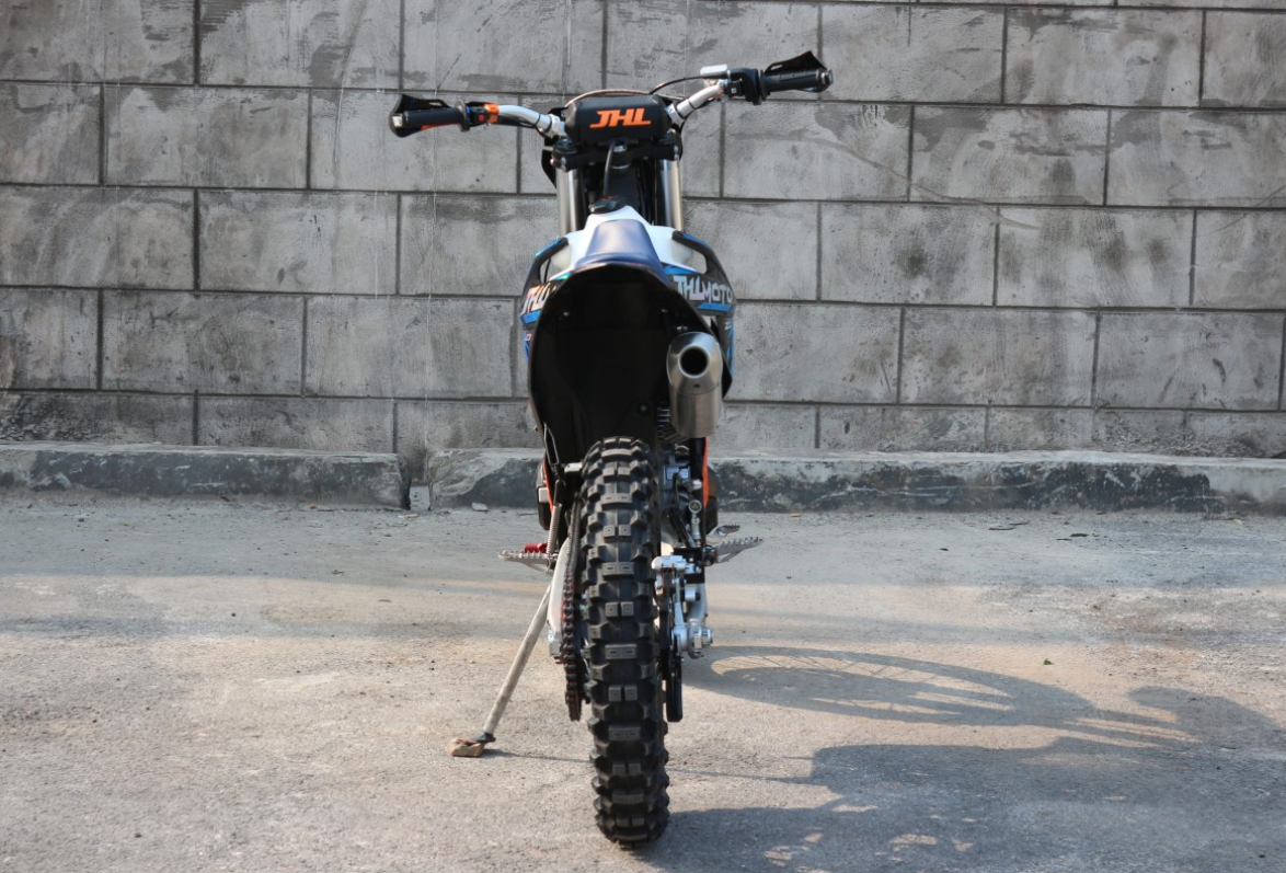Мотоцикл JHLMOTO JHL Z3 CB250 (172FMM-3A) в Липецке