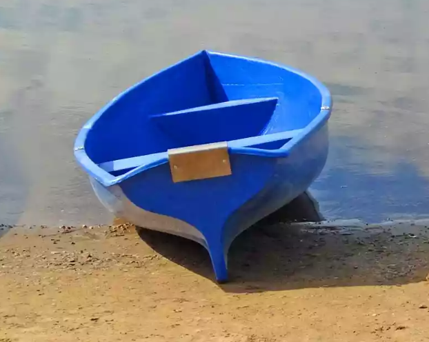 Стеклопластиковая лодка Омуль в Липецке