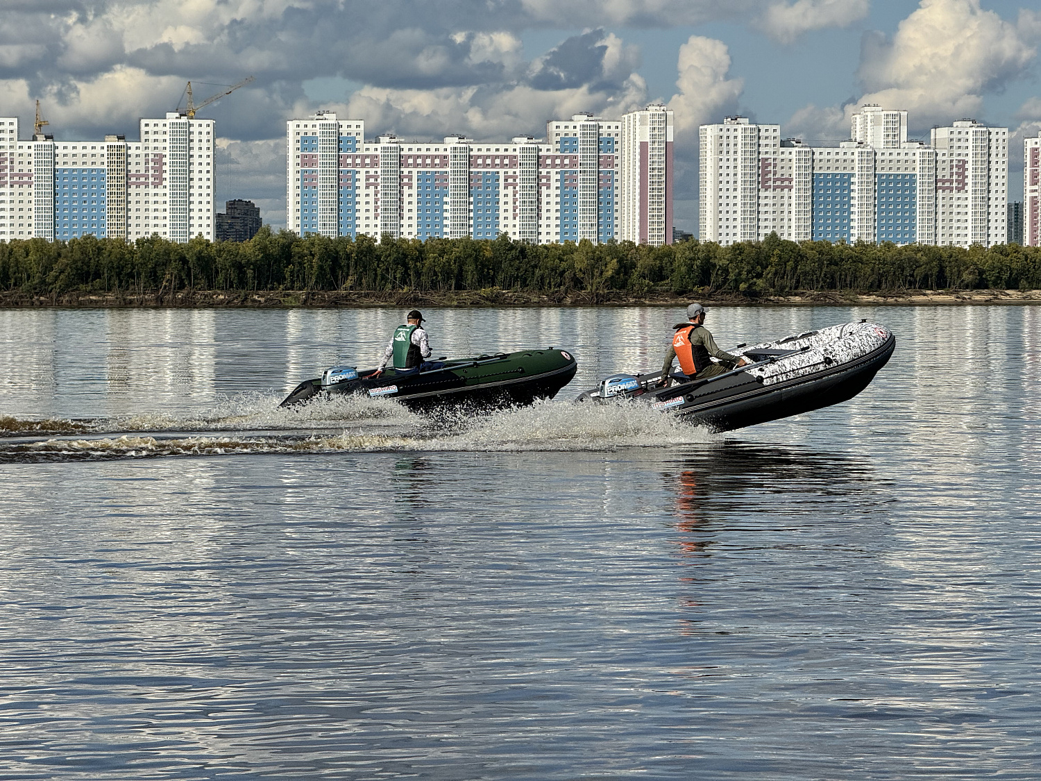 Лодка MISHIMO BIG FLOOR 440 в Липецке