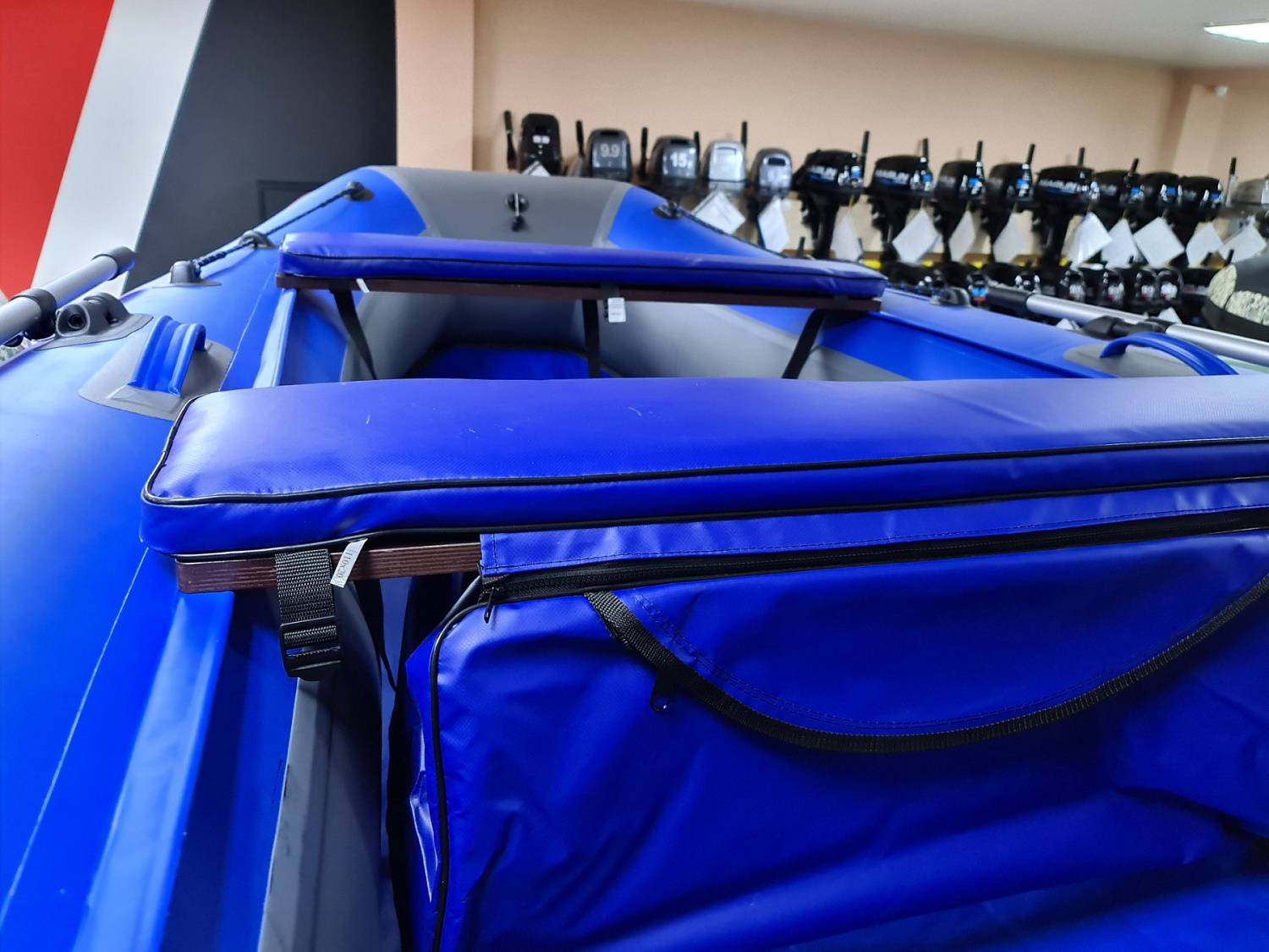 КОМПЛЕКТ МЯГКИХ НАКЛАДОК С СУМКОЙ ДЛЯ ЛОДОК 90Х20 СИНИЙ в Липецке