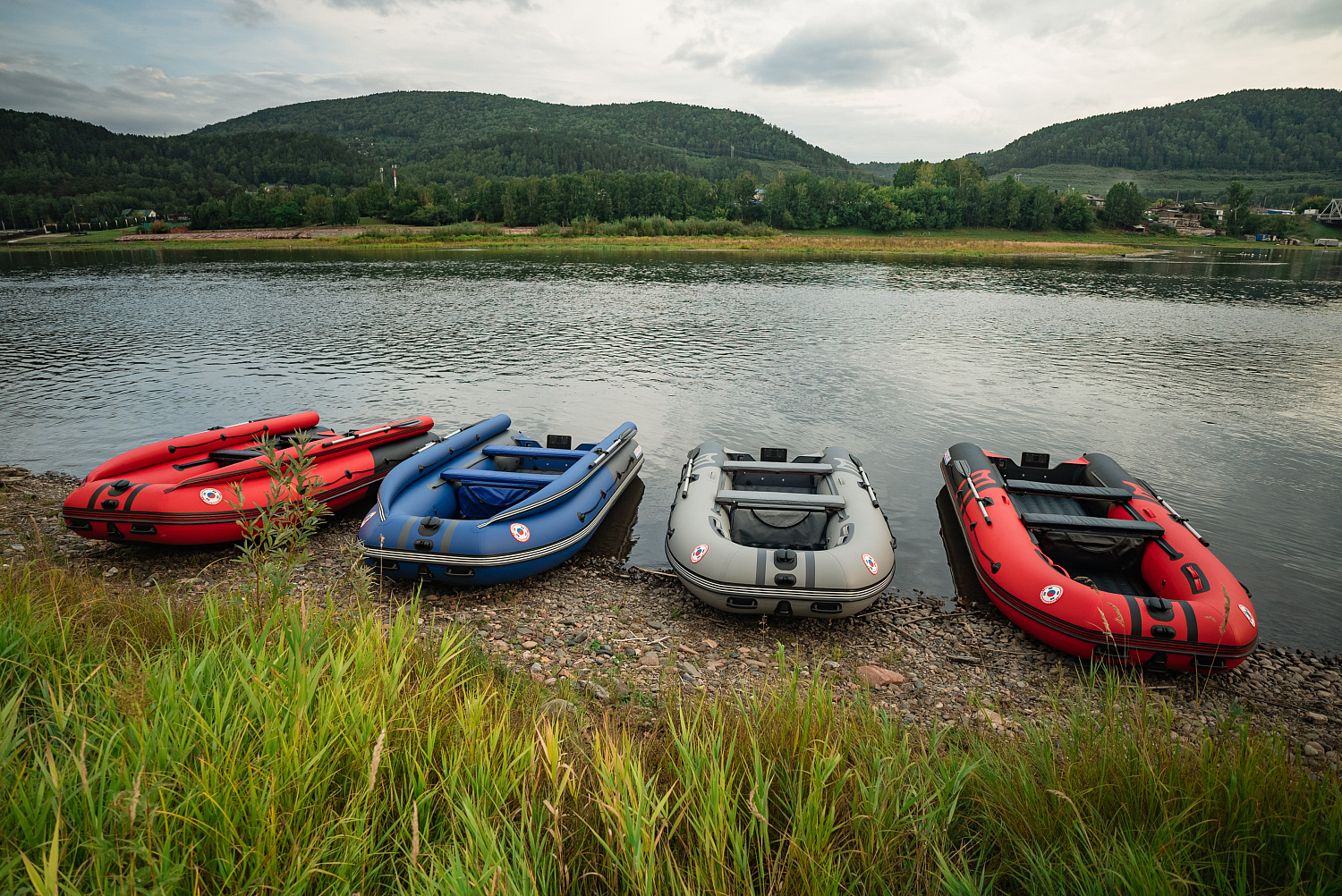 Лодка MISHIMO RIVER FJET PRO 400 под водомет в Липецке