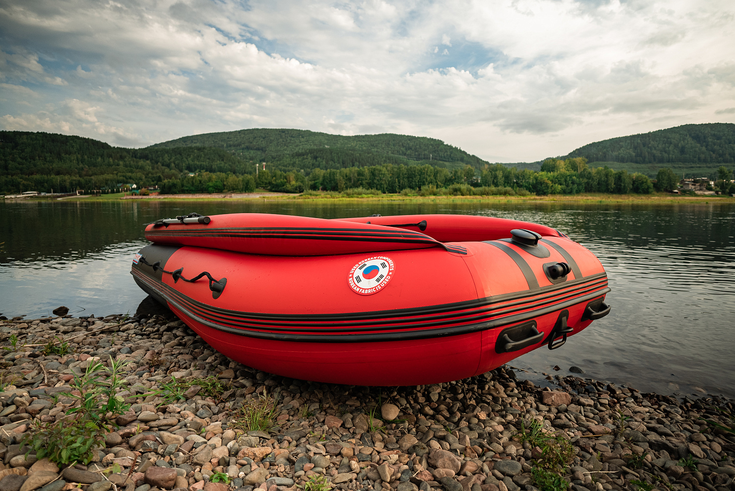 Лодка MISHIMO RIVER FJET PRO 400 под водомет в Липецке