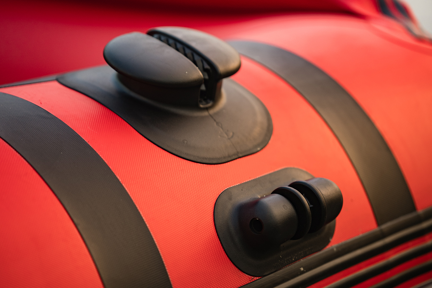 Лодка MISHIMO RIVER FJET PRO 400 под водомет в Липецке