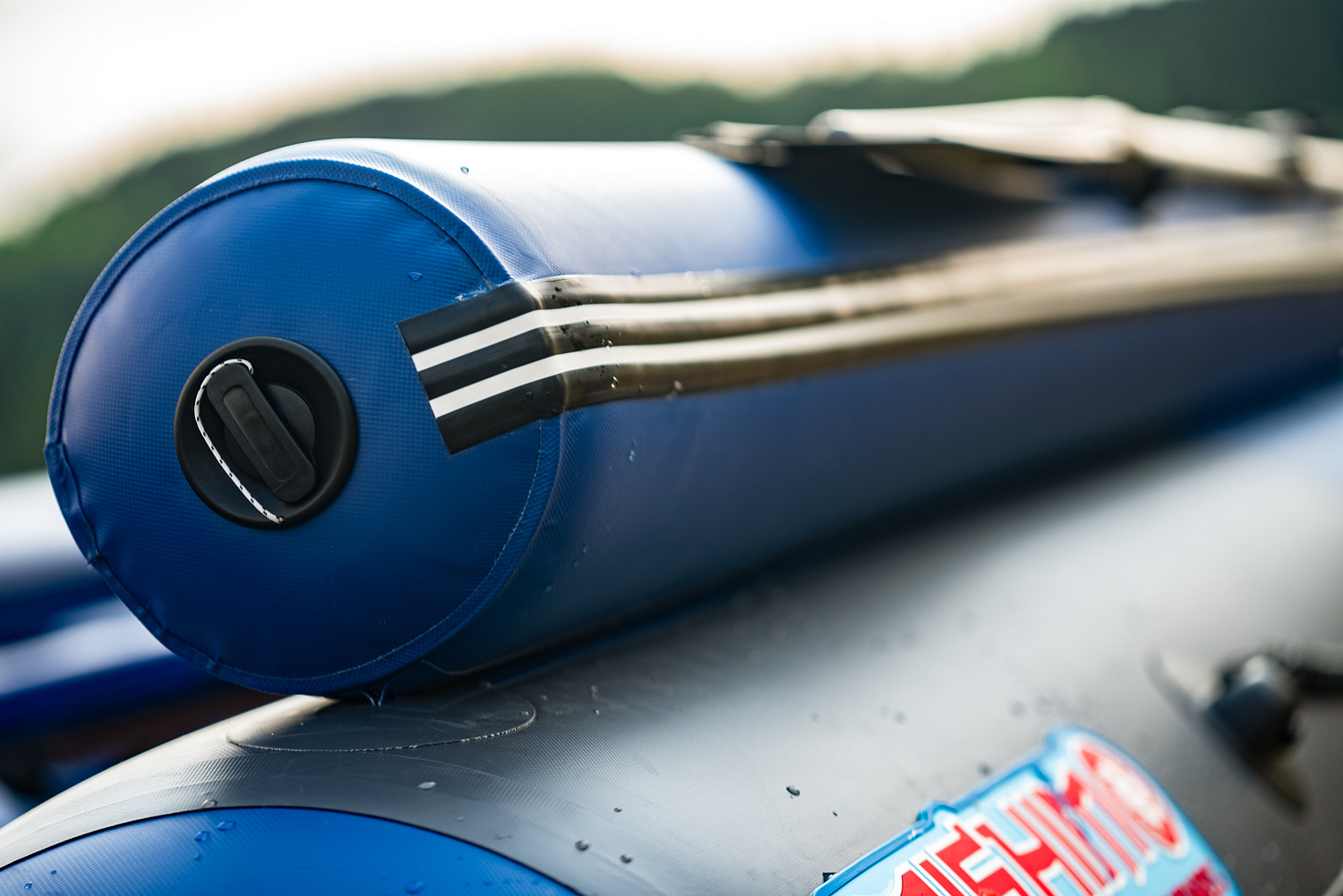 Лодка MISHIMO RIVER FJET PRO 400 под водомет в Липецке