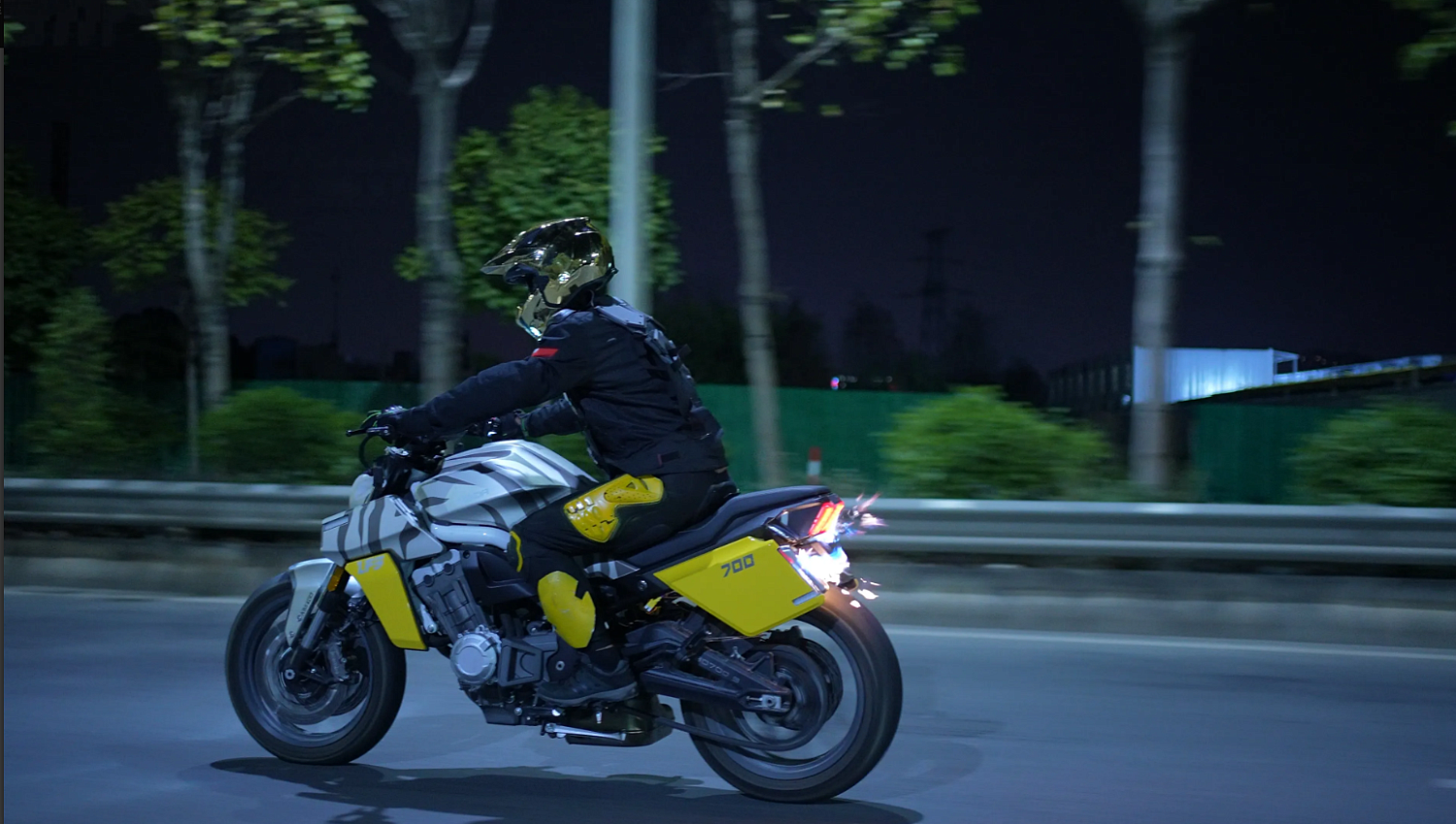 Мотоцикл Benda LFS 700 в Липецке